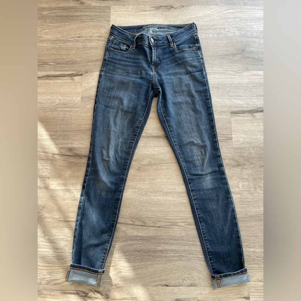 4/$25 | Old Navy | Rockstar Mid Rise Skinny Jeans for Women | Size 2 Long - Picture 3 of 9